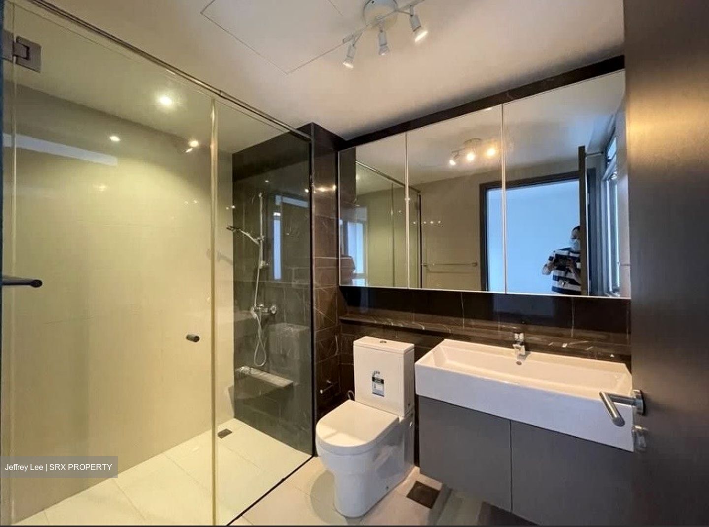 Q Bay Residences (D18), Condominium #571795111